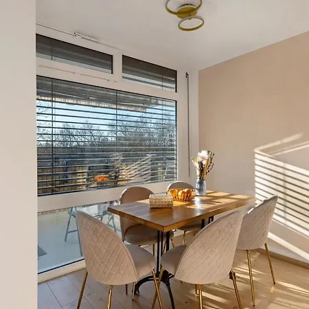 Stilvolle Mit Wohngemeinschaft - Ausstattung *