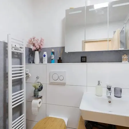 Ubytování v soukromí Stilvolle Mit Wohngemeinschaft - Ausstattung *